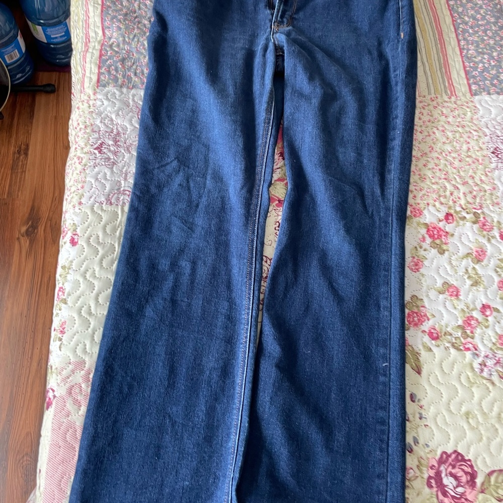 Women’s Dark Blue boot-cut Jeans